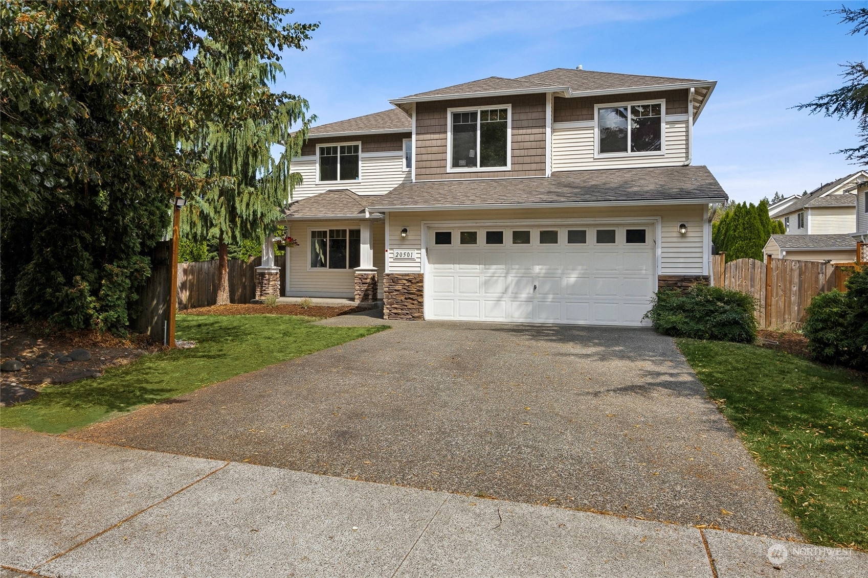 Property Photo:  20501  84th Avenue Ct E  WA 98387 