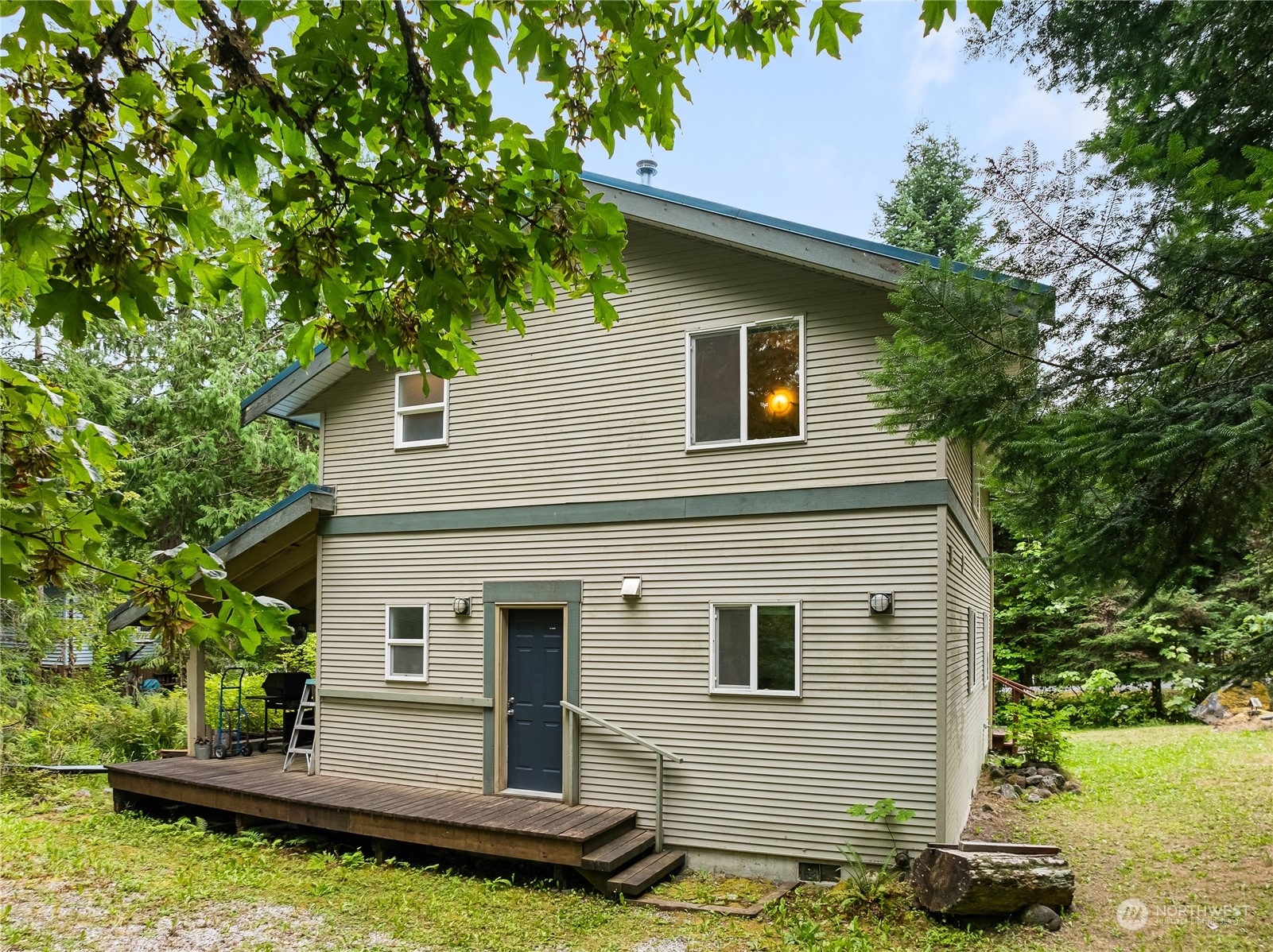 Property Photo:  11091 Alpine Road  WA 98244 