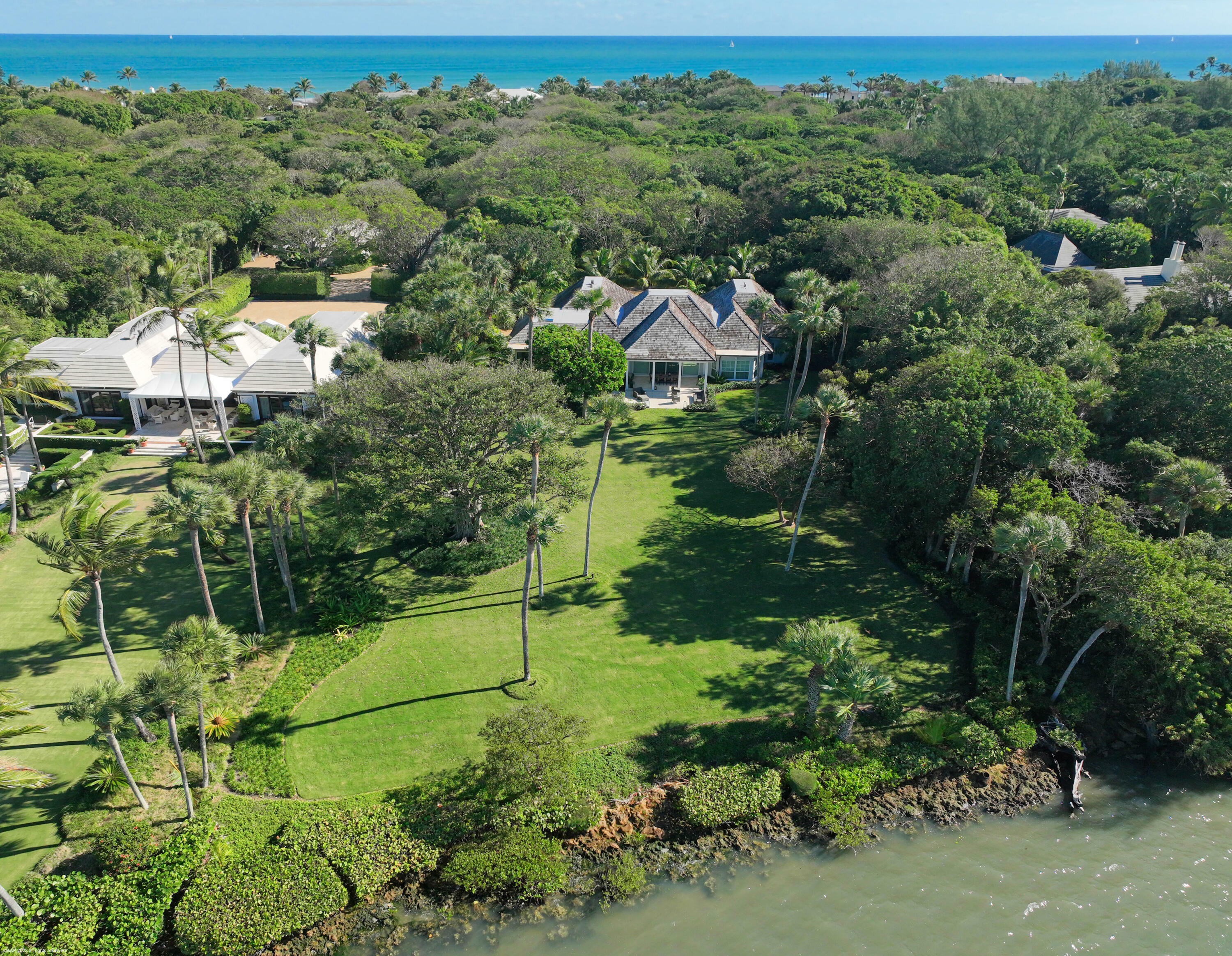 Property Photo:  286 S Beach Road  FL 33455 