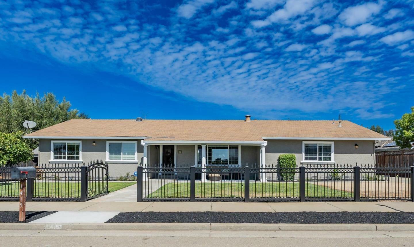 Property Photo:  1415 East Main Avenue  CA 95037 