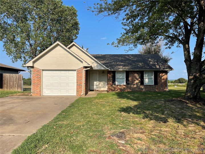 1000 Jeffrey Drive  Muskogee OK 74403 photo