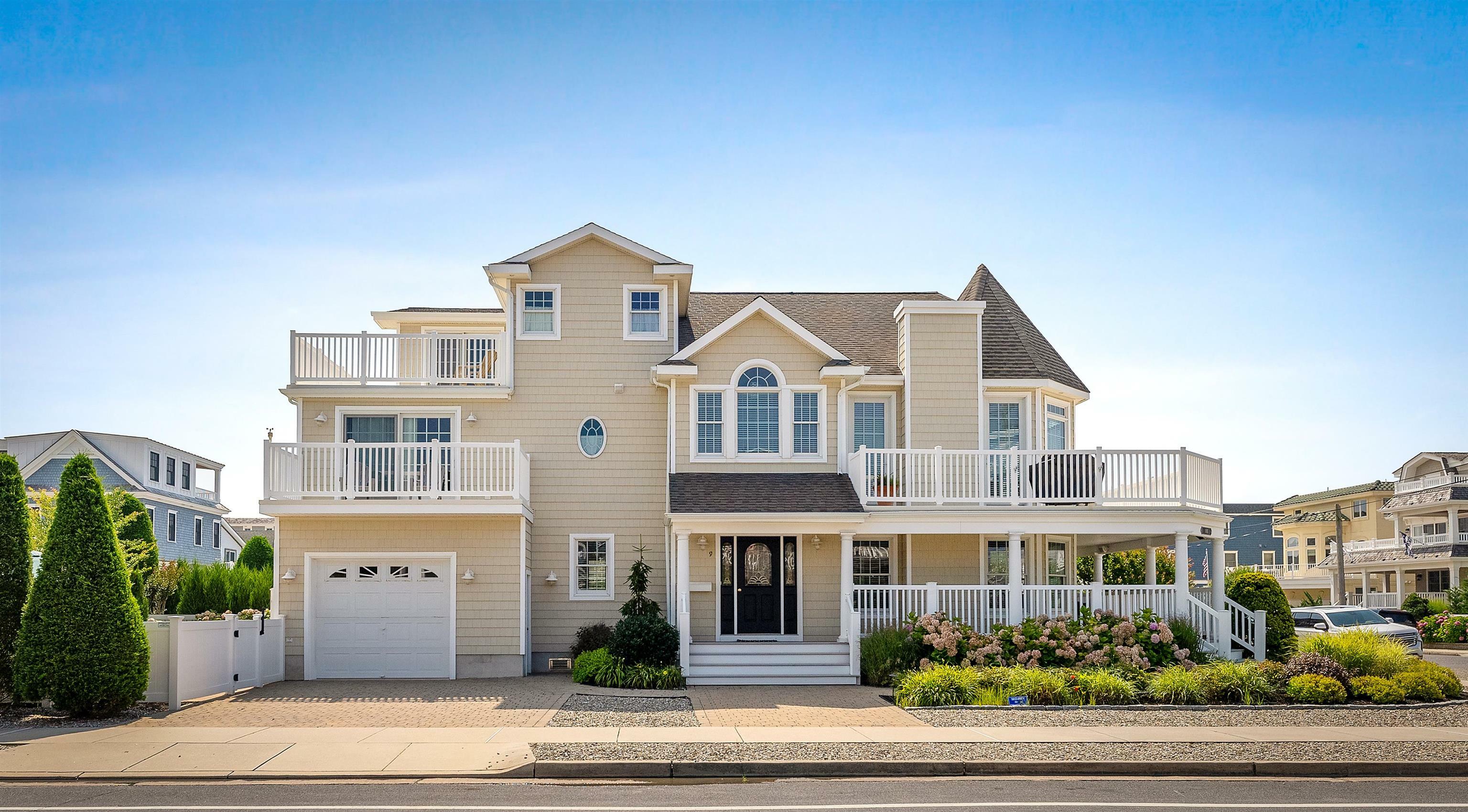 Property Photo: 9 E 11th NJ 08202