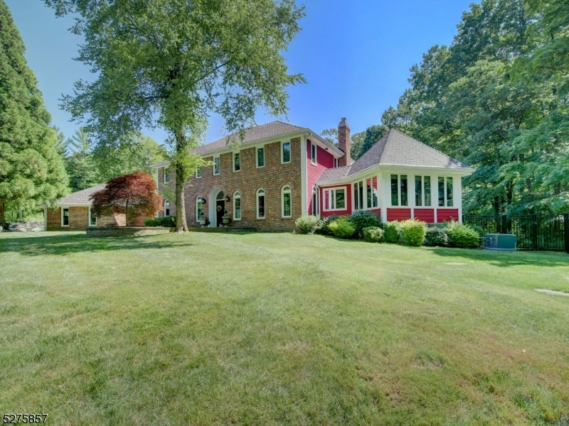 Property Photo:  29 N Gate Rd  NJ 07945 