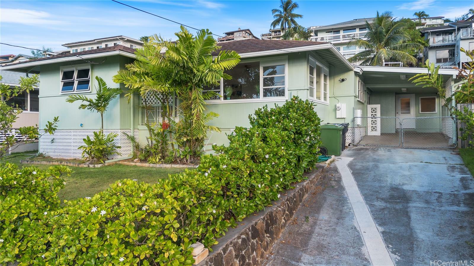 1253 Manulani Street  Kailua HI 96734 photo