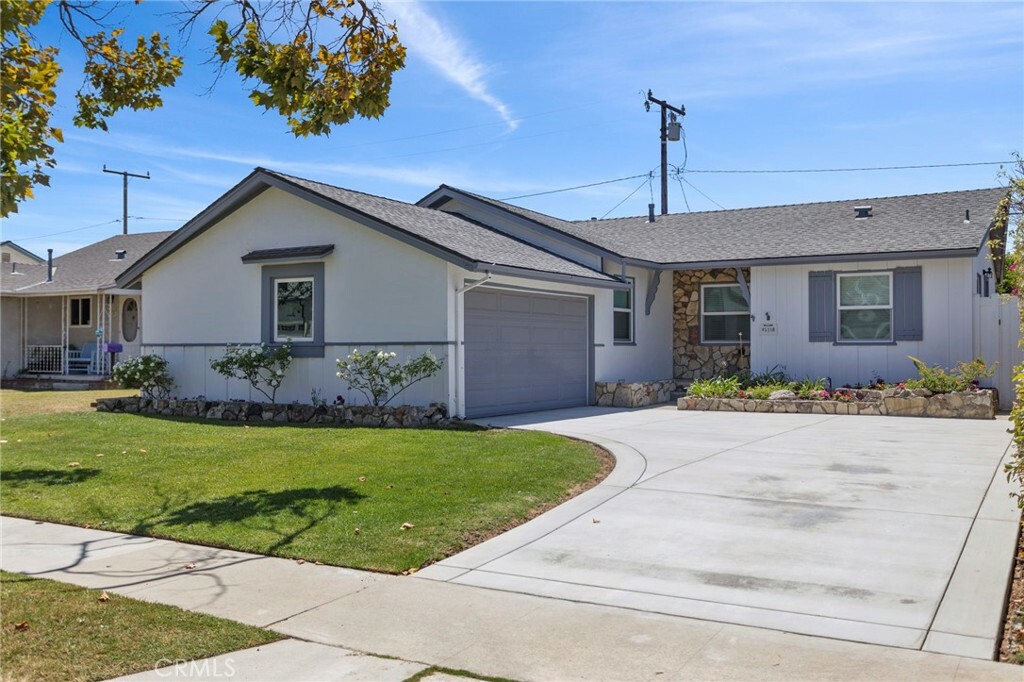 Property Photo:  5118 Scott Street  CA 90503 