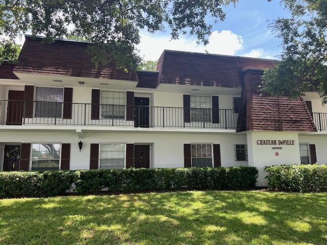Property Photo: 10040 Meridian Way 103 FL 33410