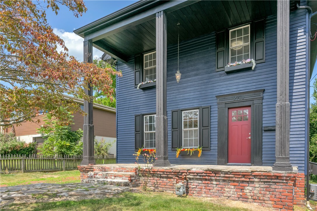 Property Photo:  2770 Bertha St  PA 15102 