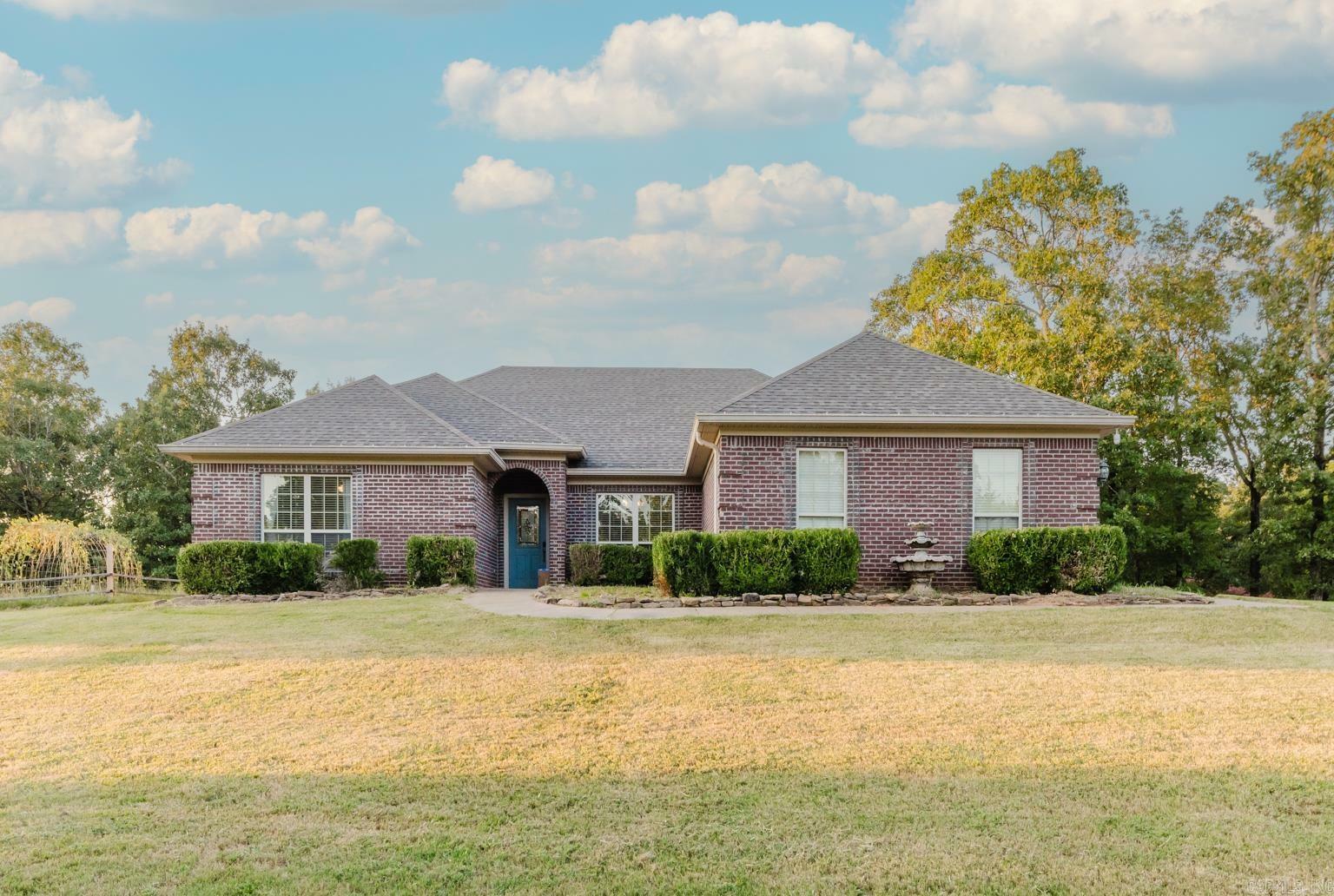 Property Photo:  1178 W Lawson Road  AR 72002 