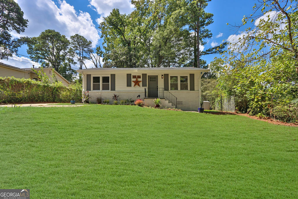 Property Photo:  732 Ford Place  GA 30079 