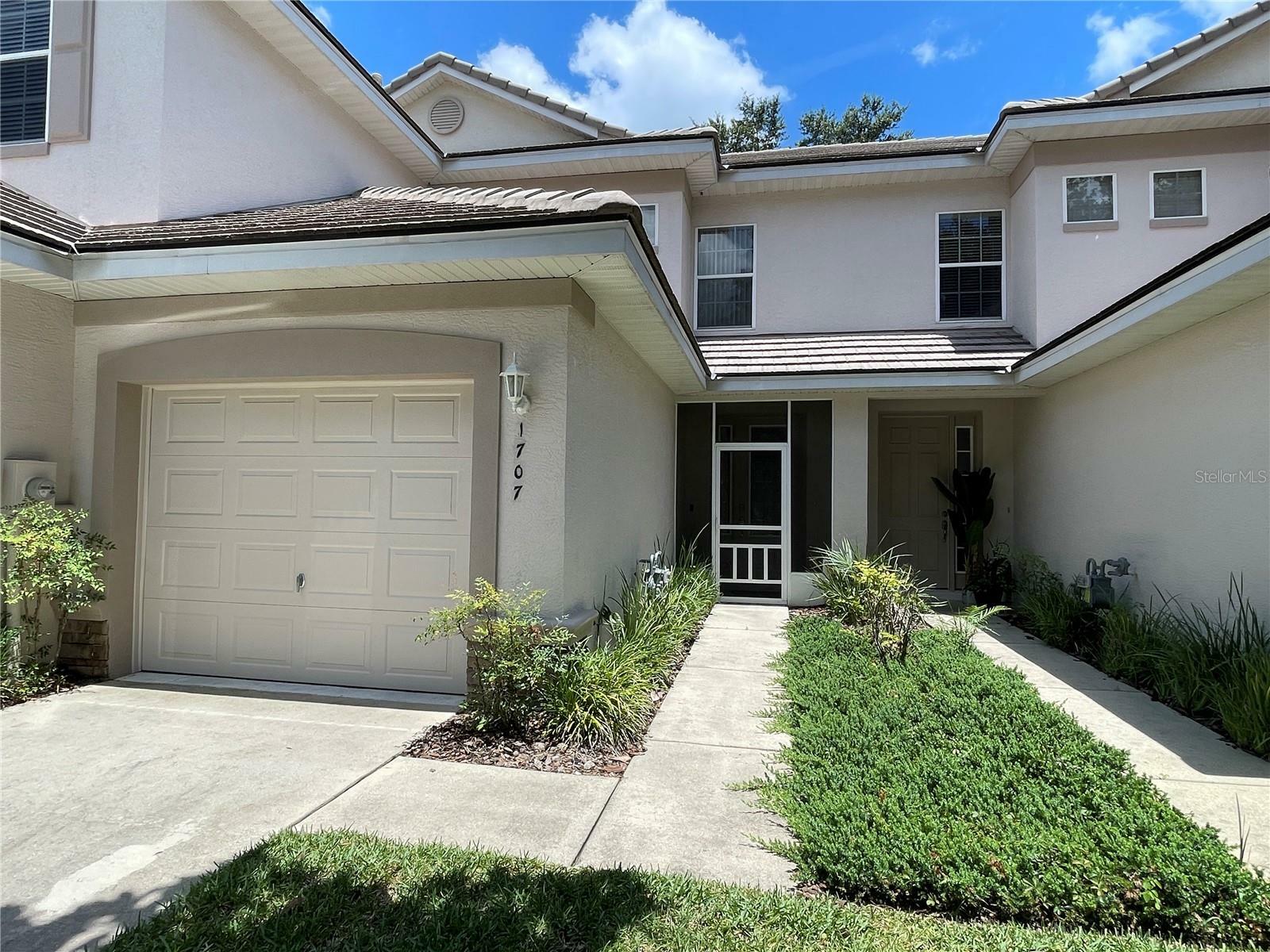 Property Photo:  1707 W Spring Meadow Loop  FL 34461 