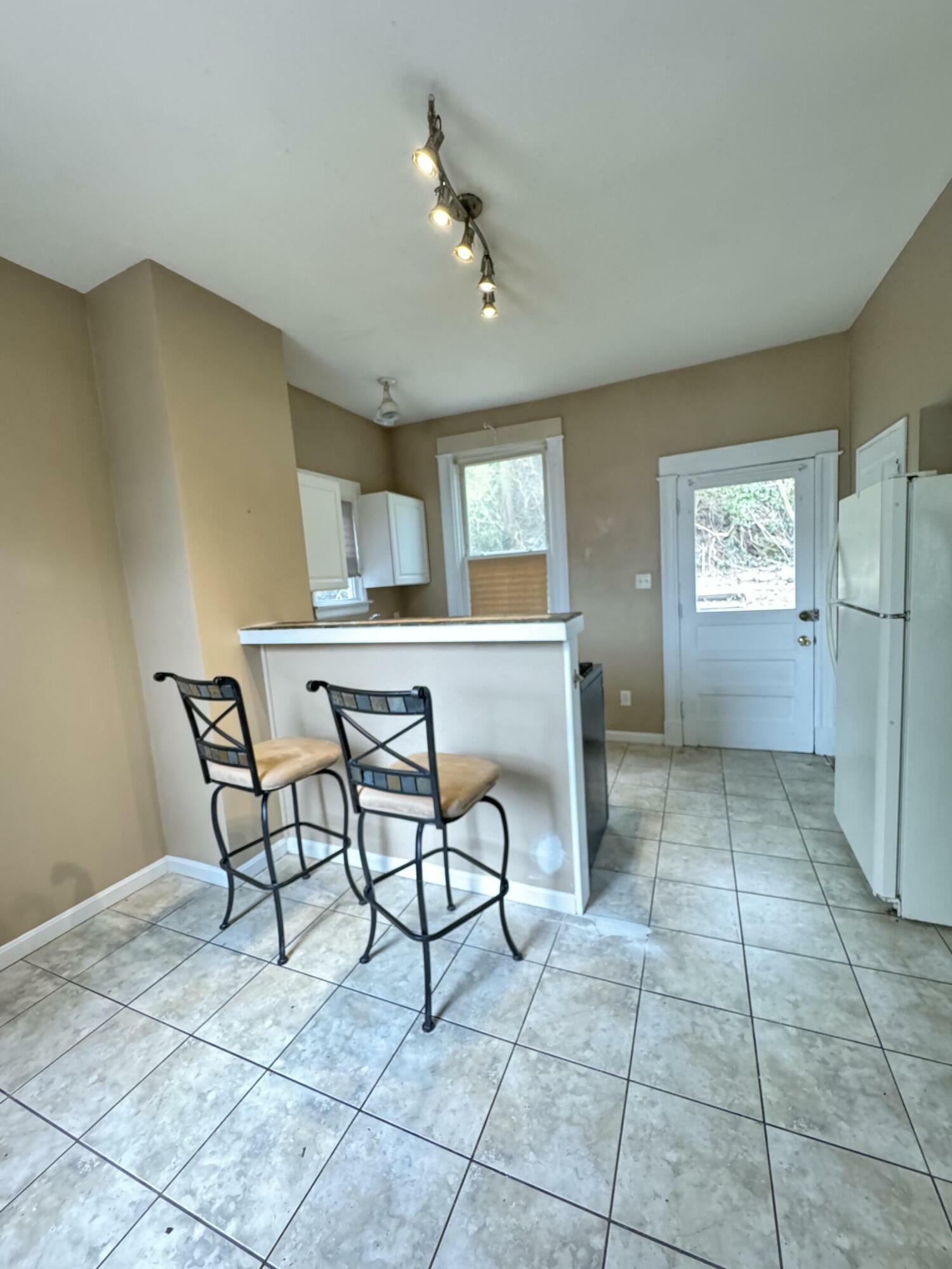 Property Photo:  1113 John Street  KY 41016 