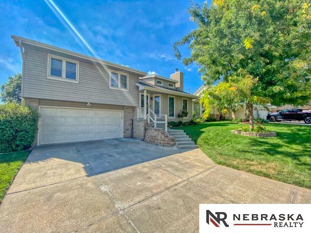 6316 N 108th Avenue Circle  Omaha NE 68164 photo