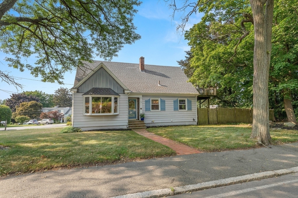 Property Photo:  243 Nahant Rd  MA 01908 