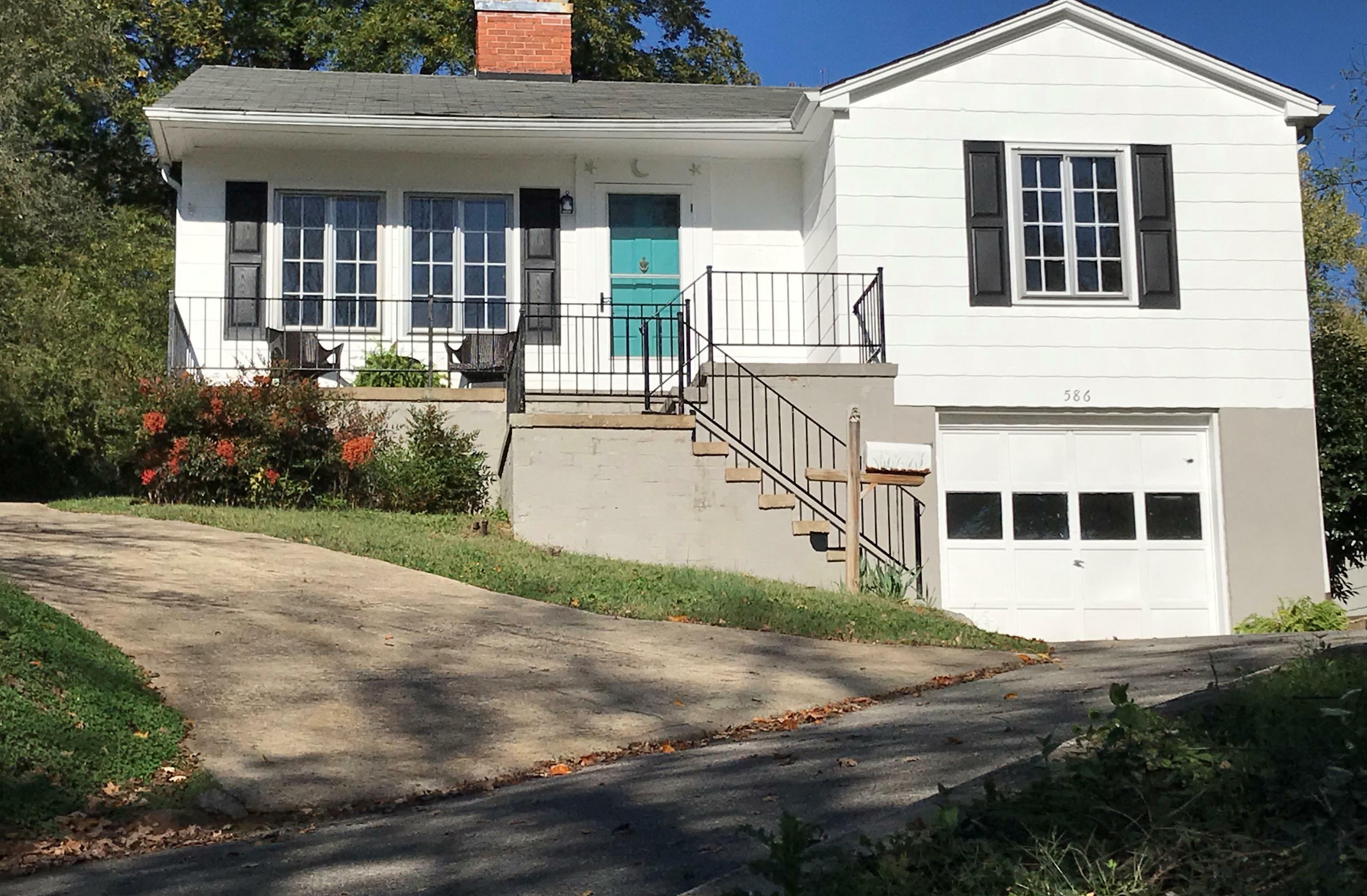 Property Photo:  586 Jackson Street  TN 37660 