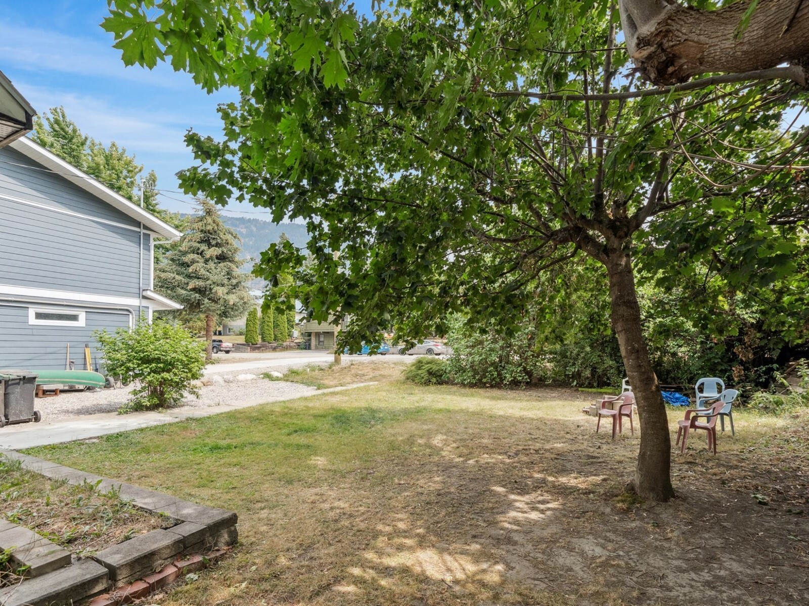 Property Photo:  620 9th Avenue  BC V1N 1M4 