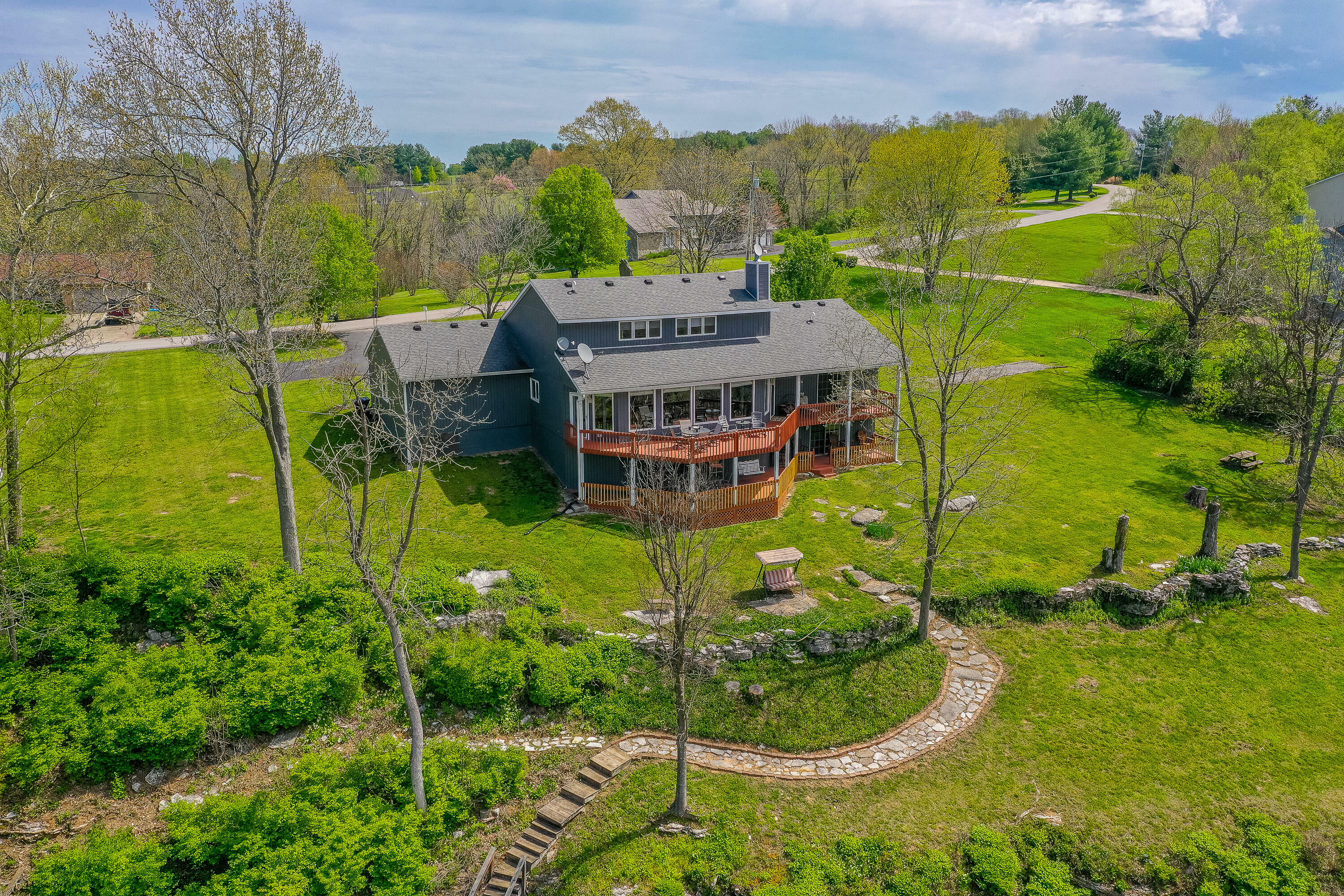 Property Photo: 549 S Homestead Lane KY 40444