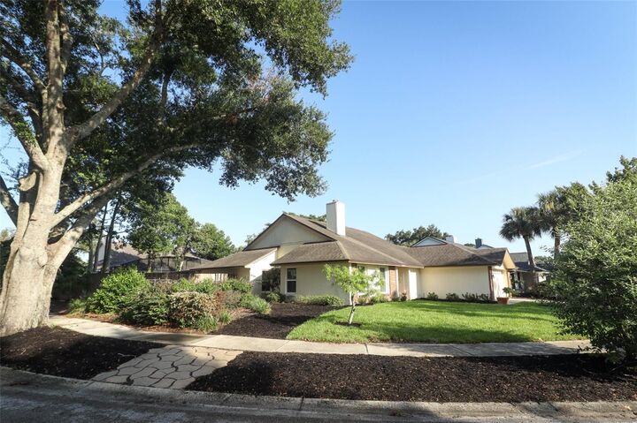Property Photo:  3882 Biscayne Drive  FL 32708 