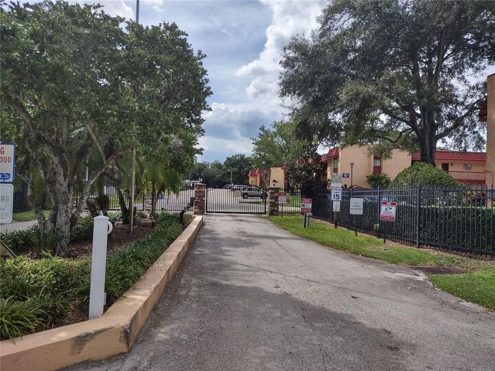 Property Photo: 2860 N Powers Drive 133 FL 32818