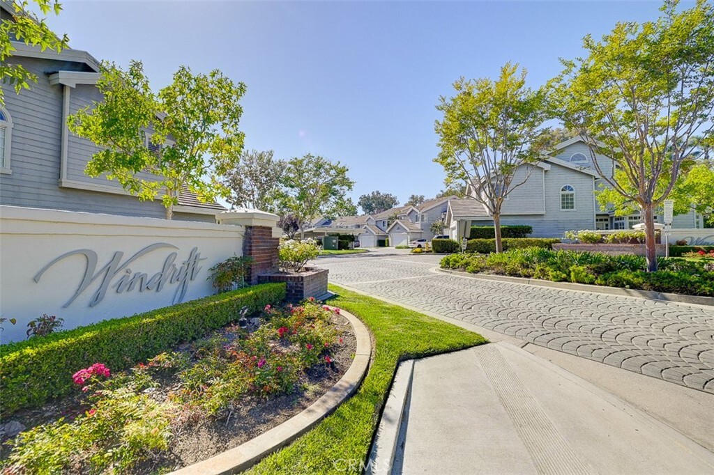 Property Photo: 45 Campton Place CA 92677
