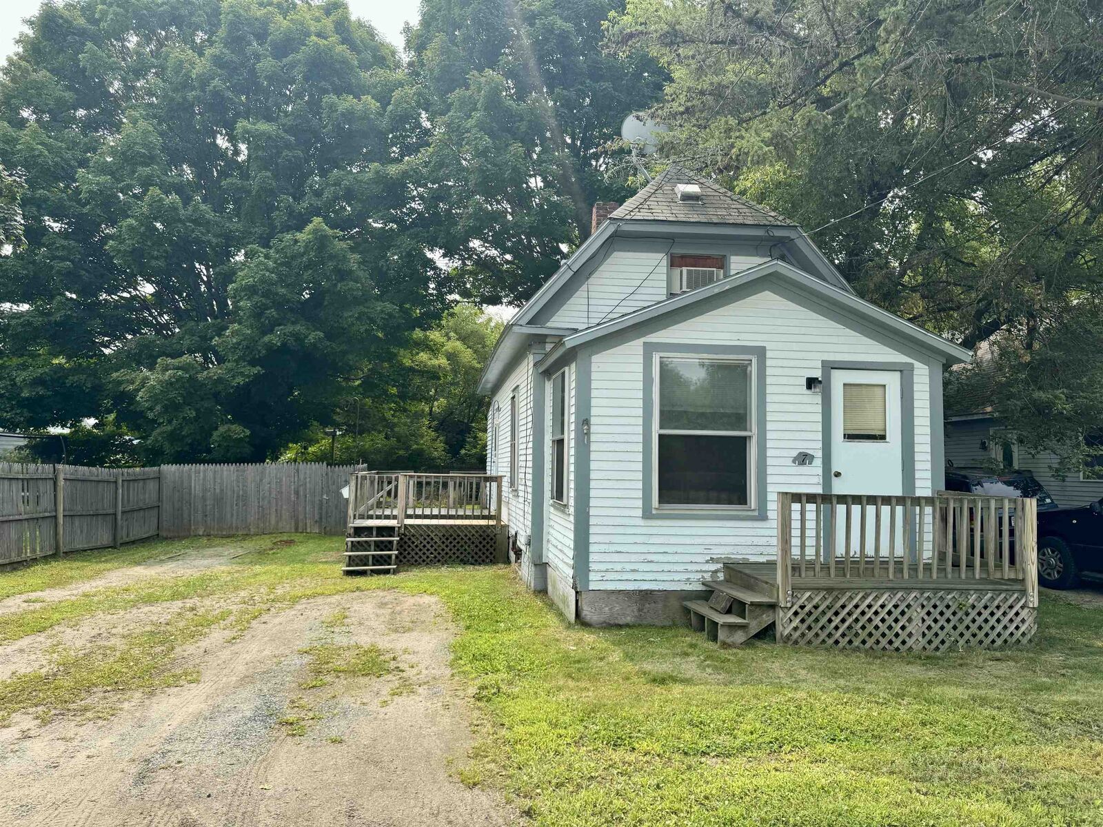 Property Photo: 7 Fairbanks Road NH 03773