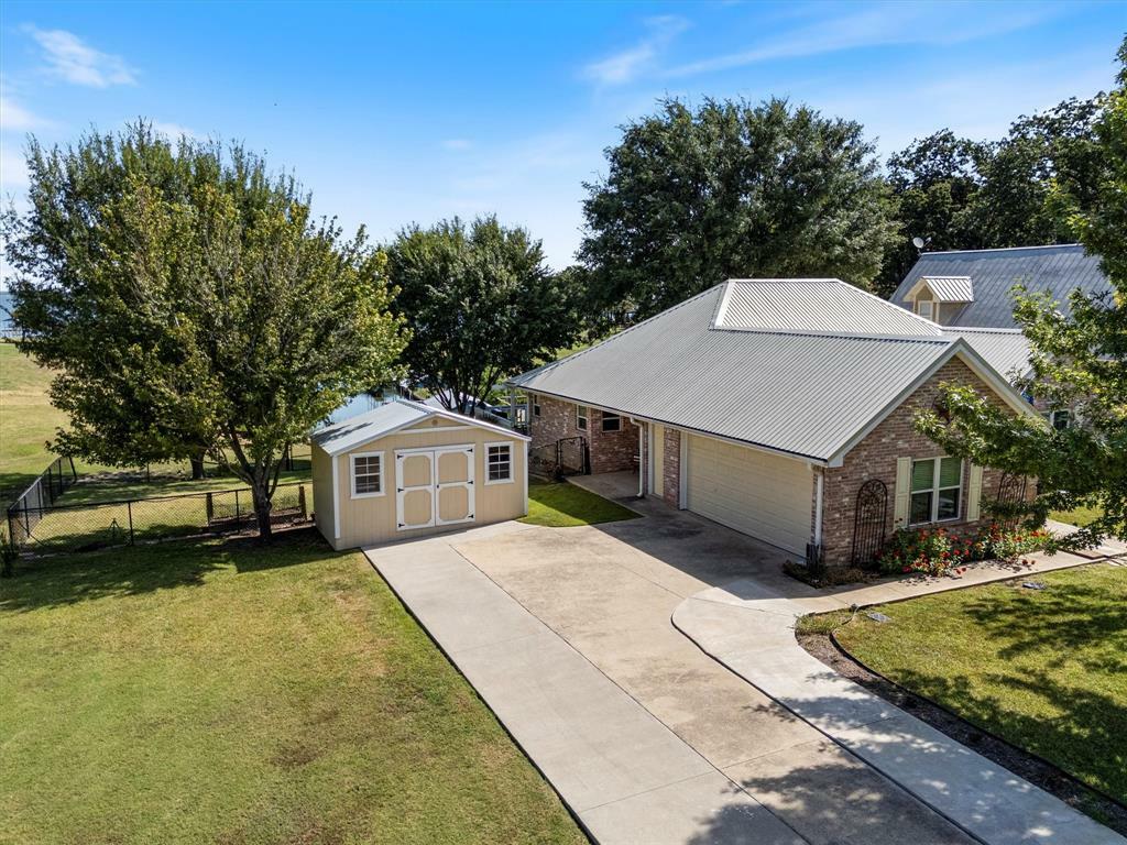 Property Photo:  1012 Shoreline Drive  TX 75474 