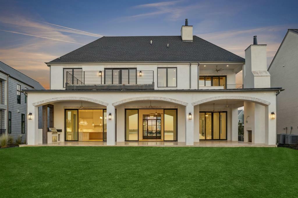 Property Photo: 12115 Lighthouse Lane W TX 75148