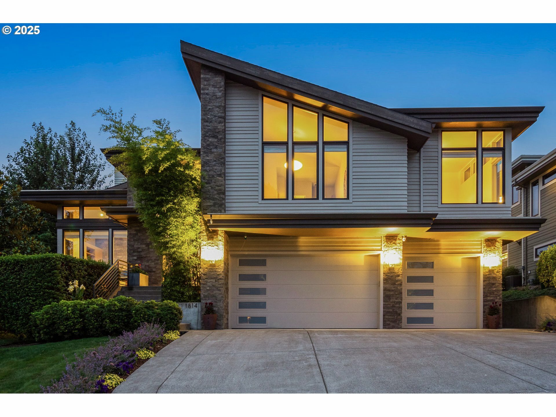 1814 Highlands Loop  Lake Oswego OR 97034 photo
