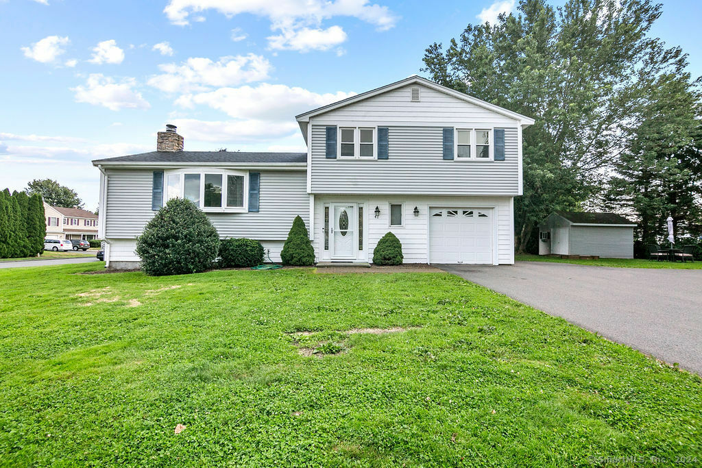 Property Photo:  41 Pheasant Drive  CT 06067 