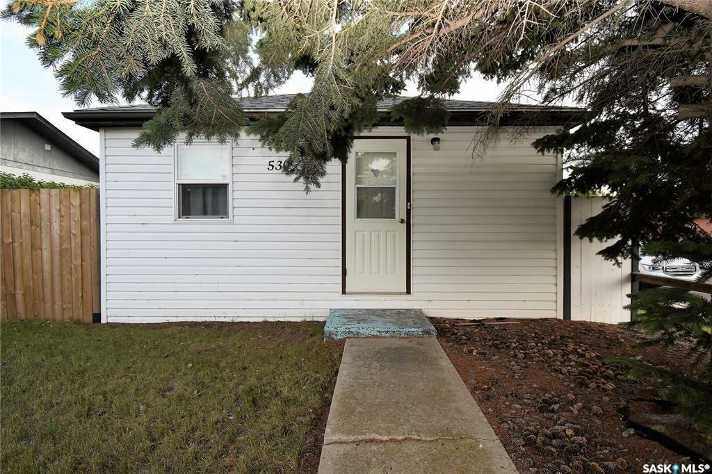 Property Photo:  530 Eva Street  SK S4A 1N8 