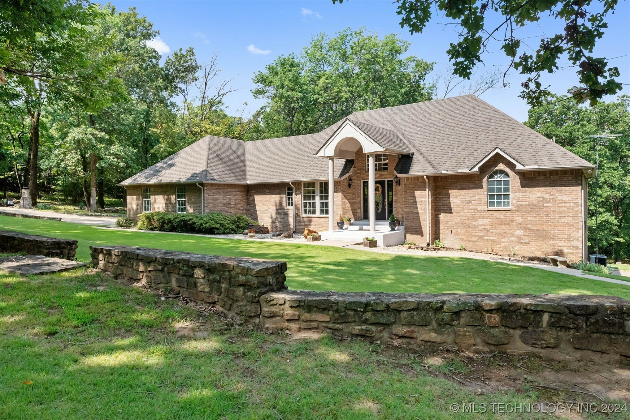 Property Photo:  11222 N 59th Street E  OK 74467 