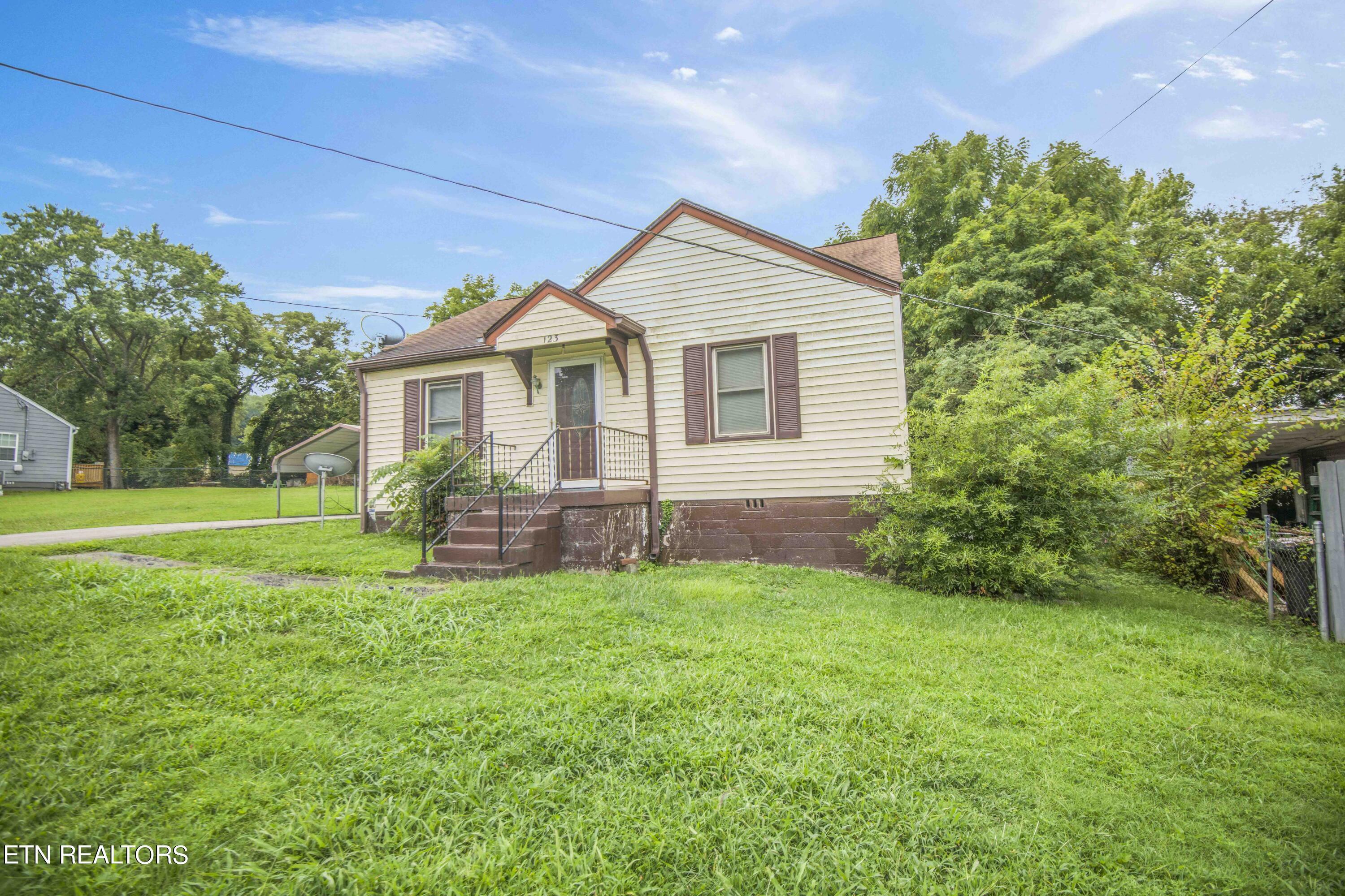 Property Photo:  123 Kingwood Rd  TN 37763 