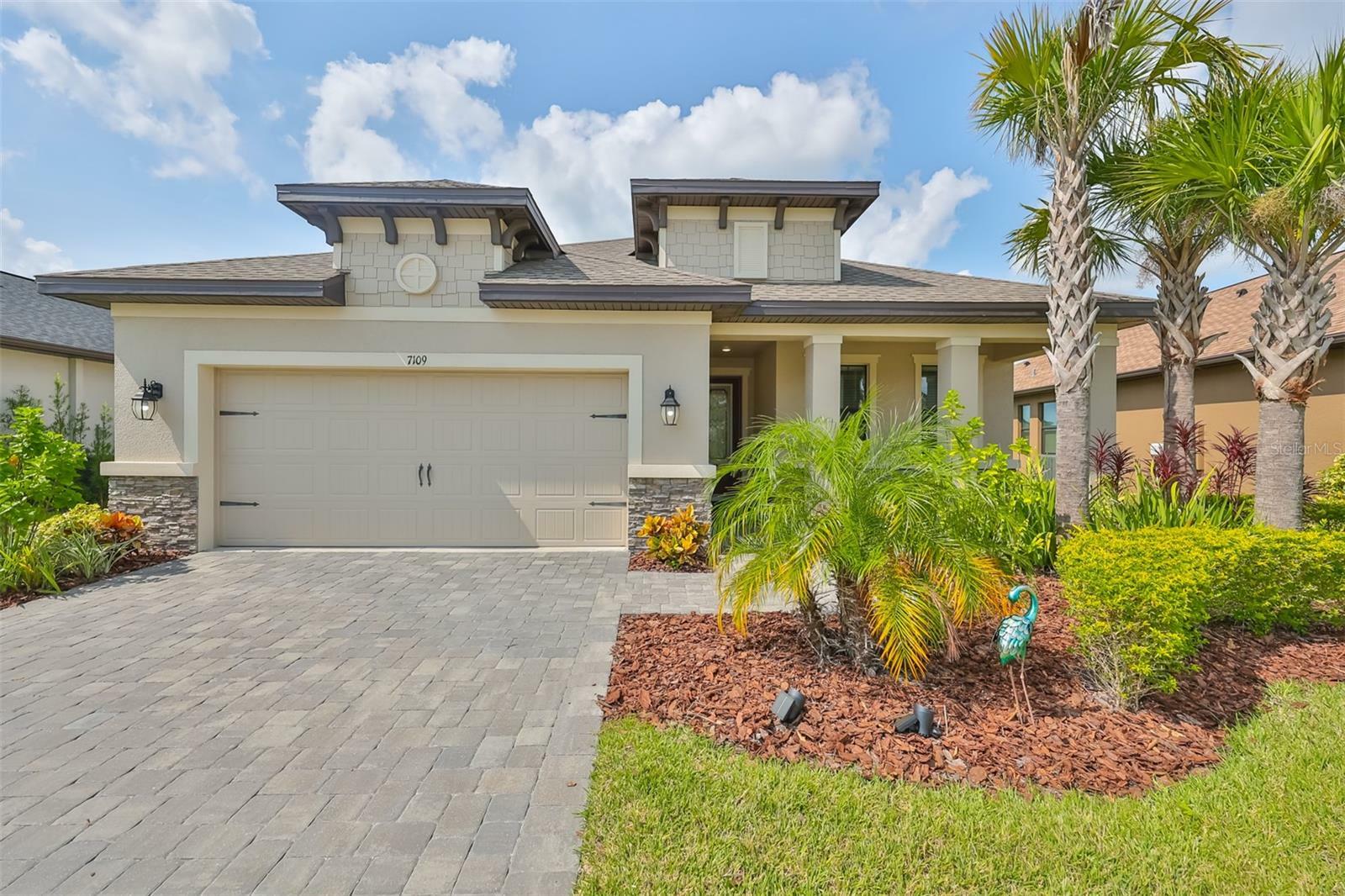 Property Photo:  7109 Heron Walk Lane  FL 33545 