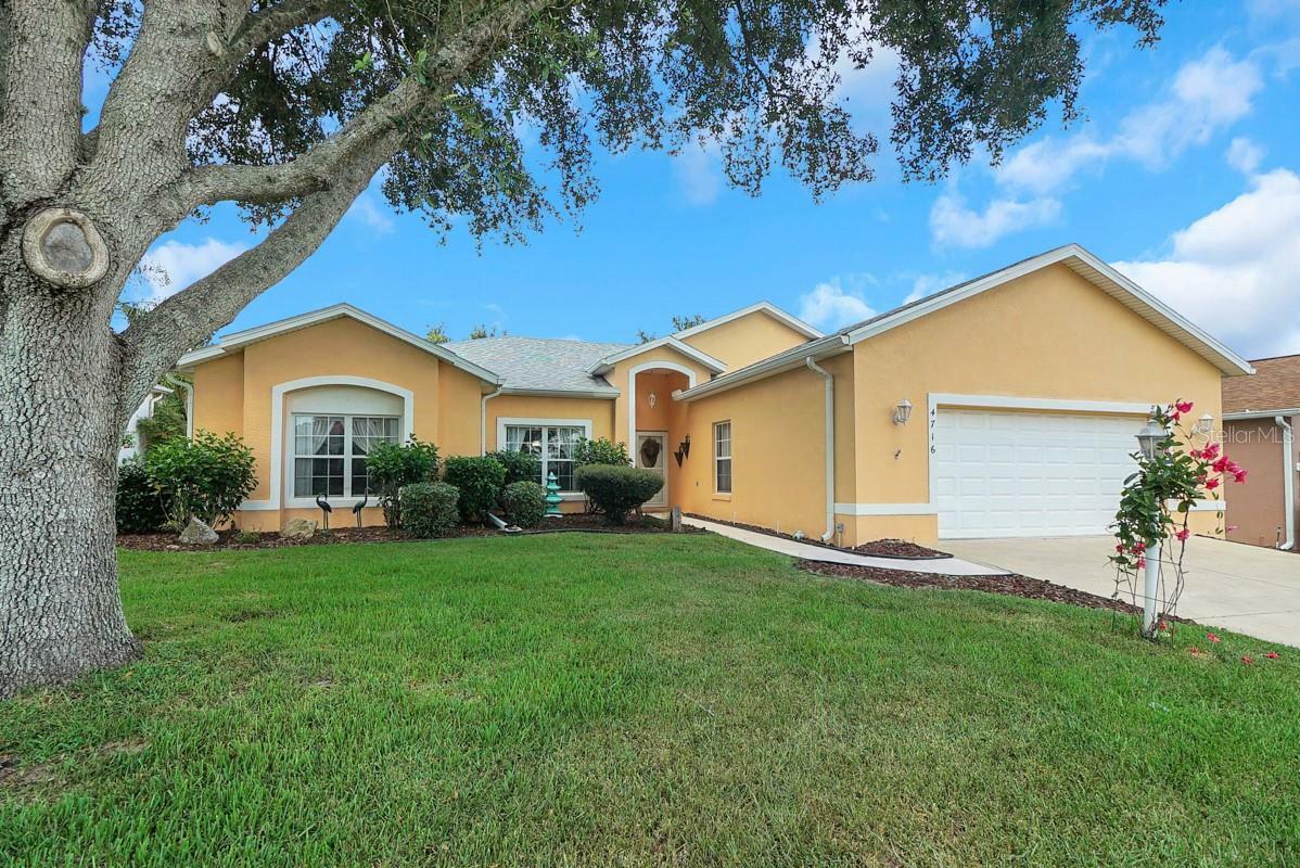 Property Photo:  4716 Sawgrass Lake Circle  FL 34748 