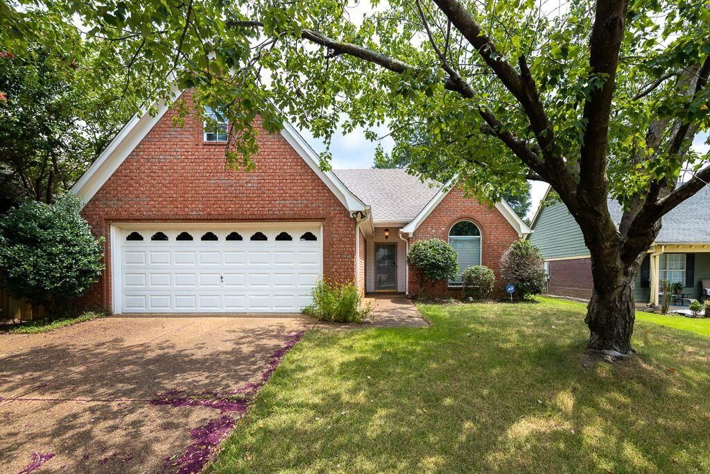 Property Photo: 2760 Park Crest Cv TN 38016