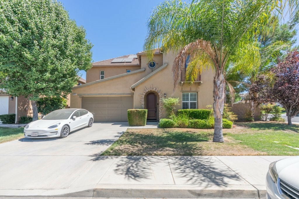 Property Photo:  46330 Sawtooth Lane  CA 92592 