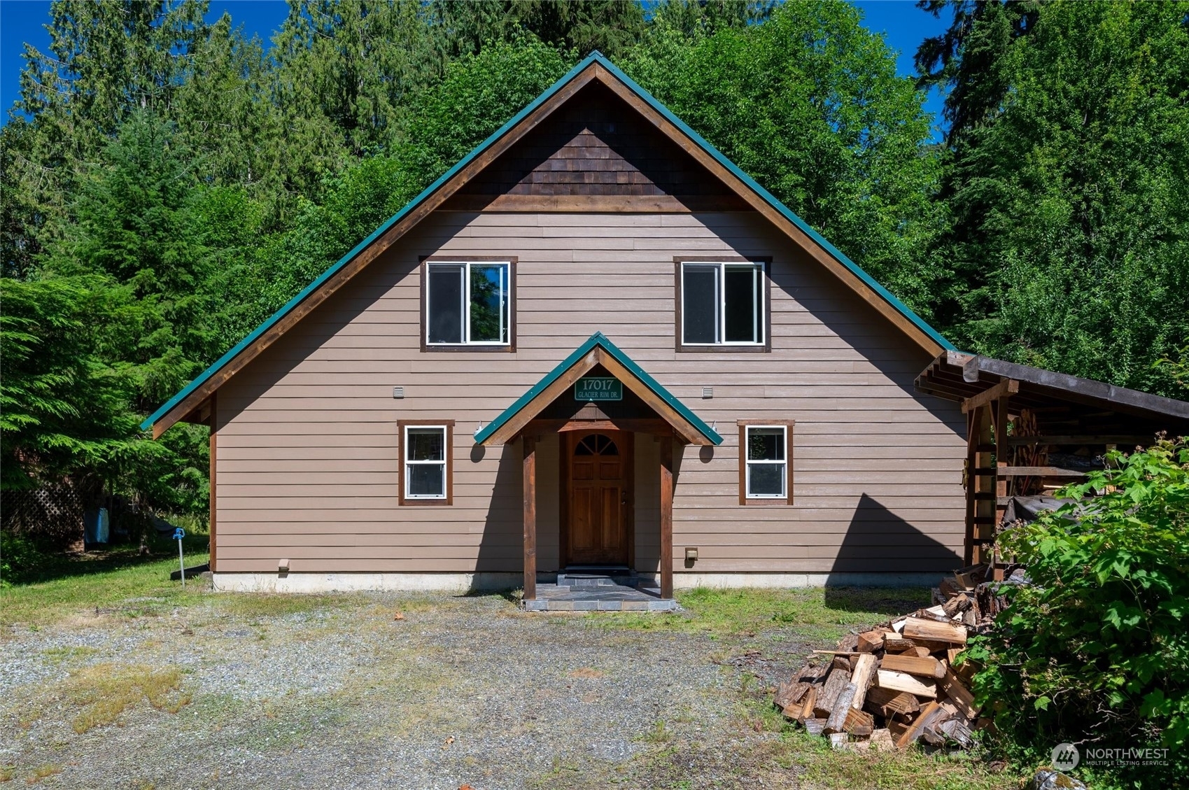 Property Photo:  17017 Glacier Rim Drive  WA 98244 