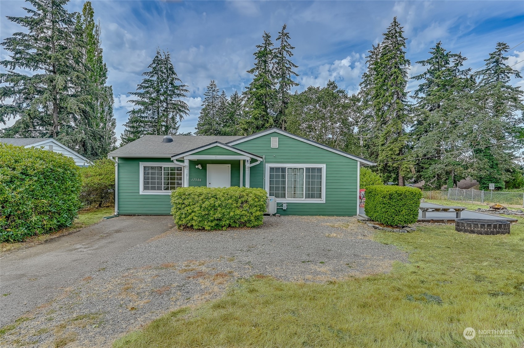 Property Photo:  17306  Park Avenue S  WA 98387 