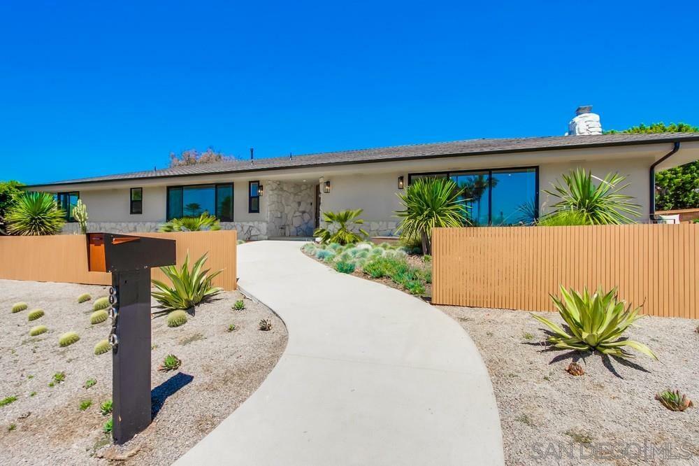 Property Photo:  896 La Jolla Rancho Rd  CA 92037 