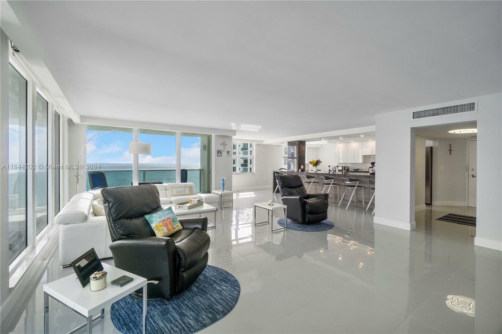 Property Photo:  2751 S Ocean Dr 1404N  FL 33019 