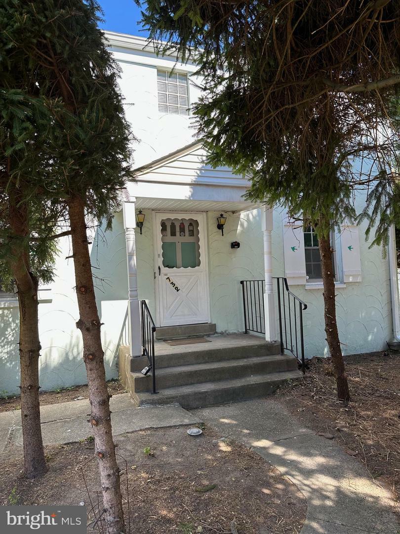 Property Photo: 732 Parkway Avenue 2nd Floor NJ 08618