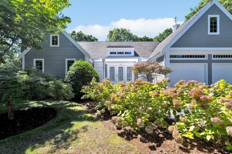 Property Photo:  50 Hook Drive  MA 02649 