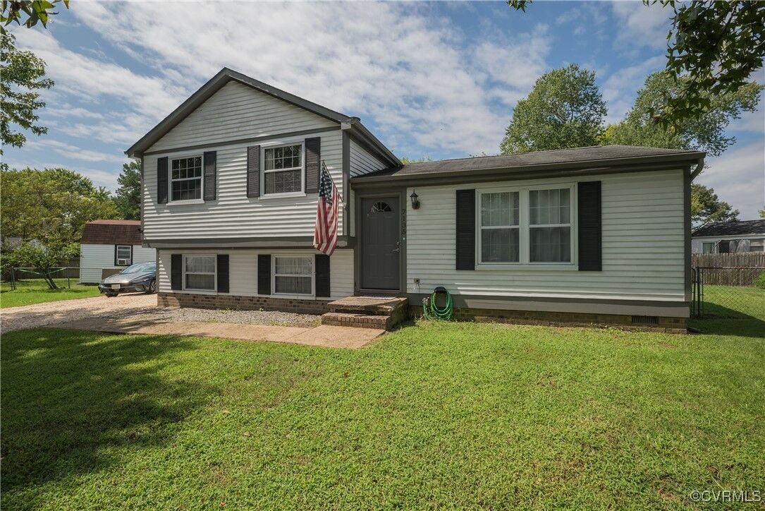 Property Photo:  7135 Bridle Path  VA 23111 