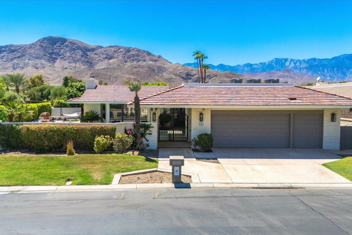 Property Photo:  1 Creekside Drive  CA 92270 