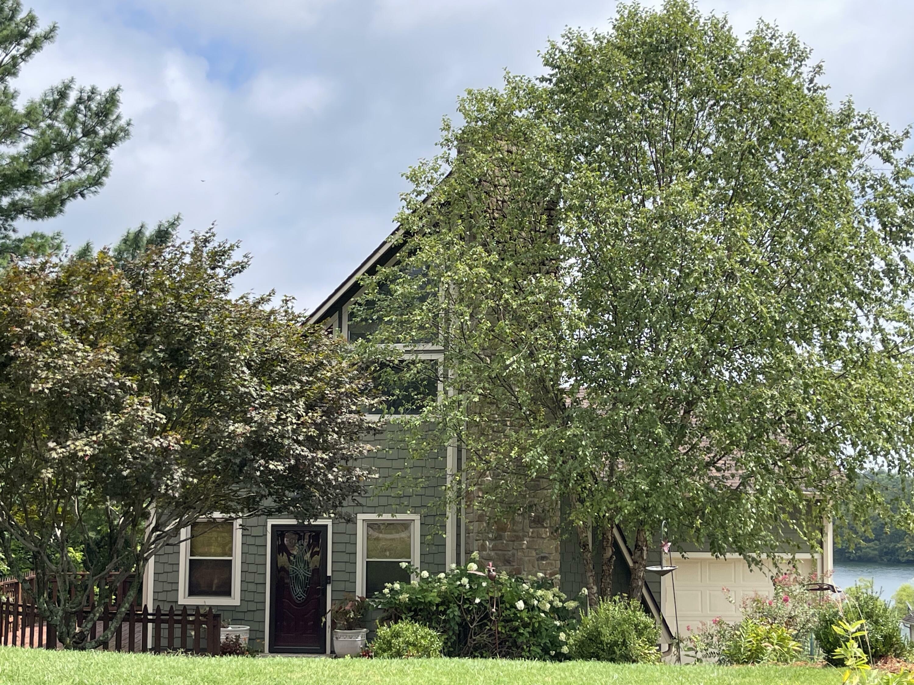 Property Photo: 213 Lakeshore Drive KY 40324