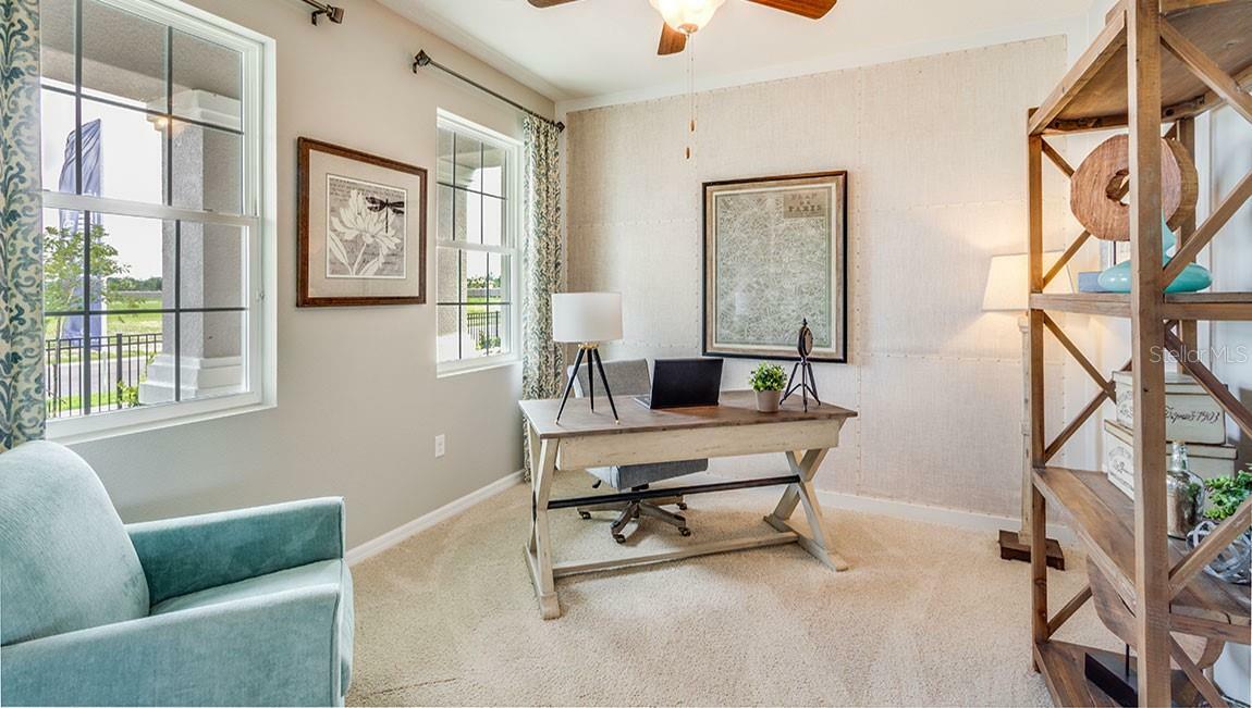 Property Photo: 5813 Silver Feather Way FL 34221