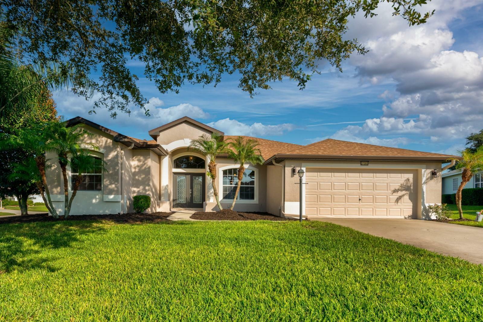 Property Photo:  27303 Gingerbread Place  FL 34748 