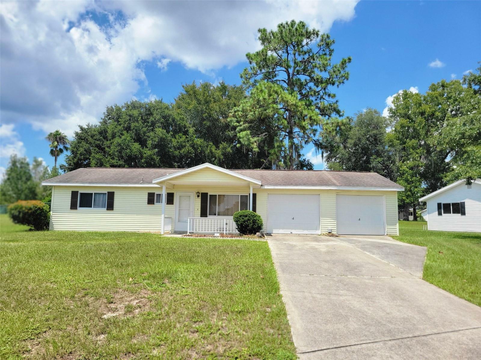 Property Photo:  10988 SW 78th Avenue  FL 34476 