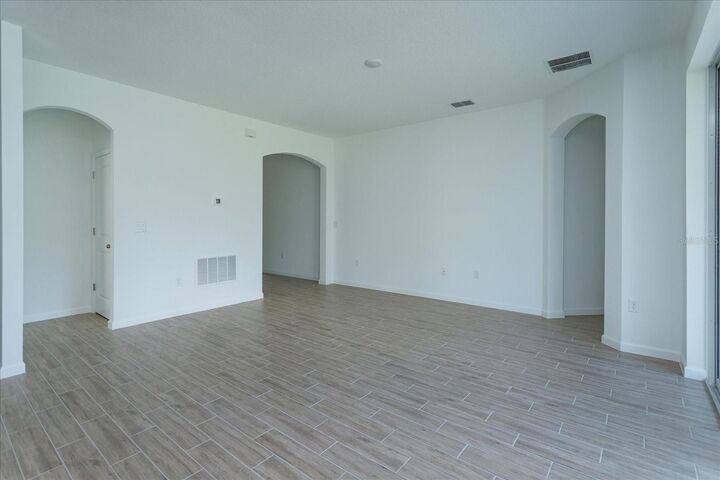 Property Photo:  5082 Grand Teton Court  FL 32724 