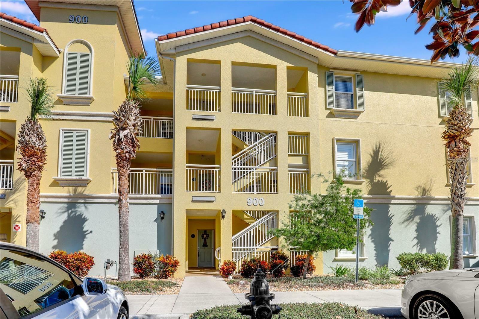 Property Photo:  900 Canopy Walk Lane 913  FL 32137 