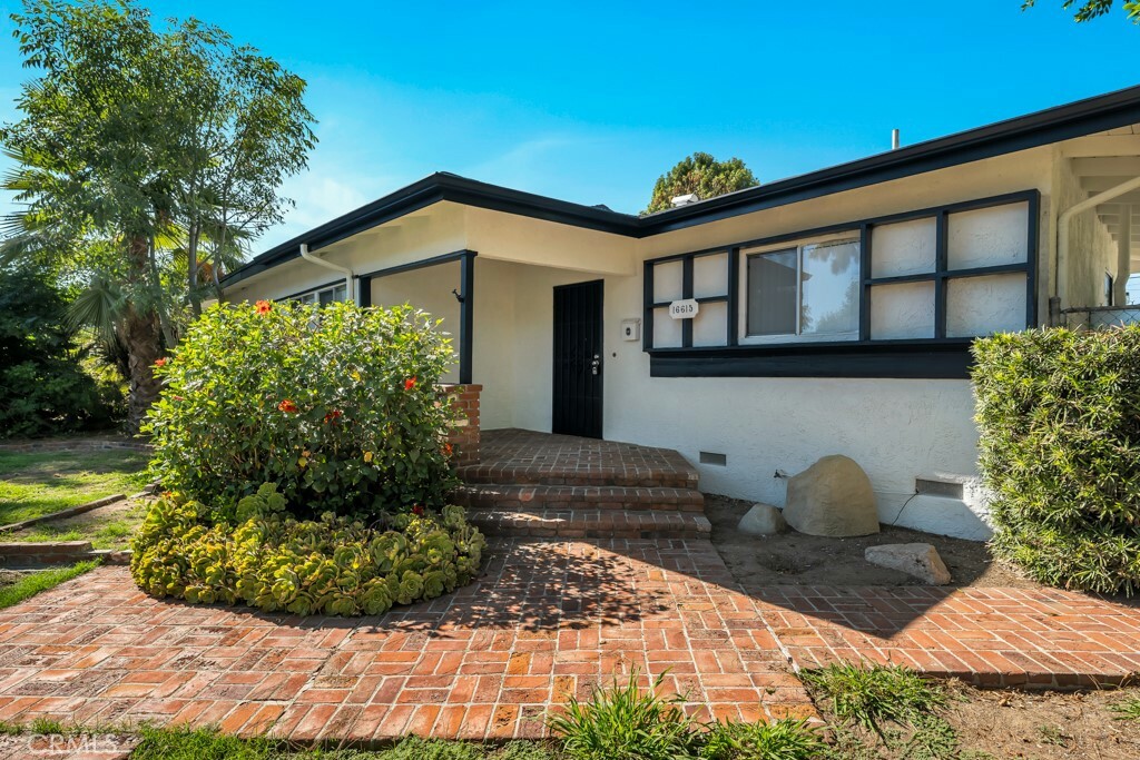 Property Photo:  16615 Chatsworth Street  CA 91344 